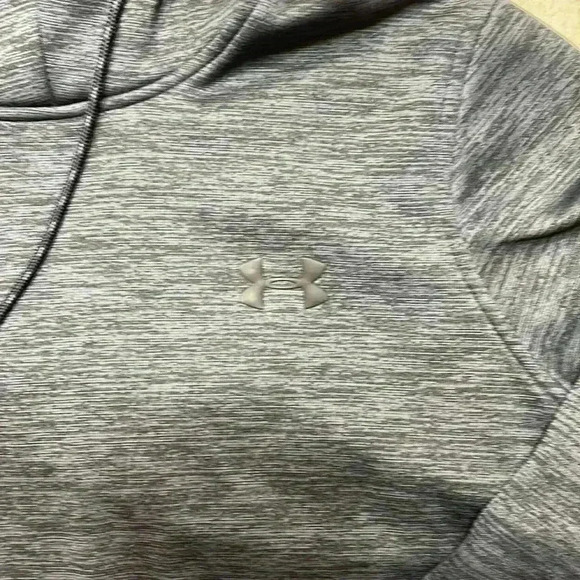 Under Armour “cold gear” hoodie size Small - Picture 2 of 6